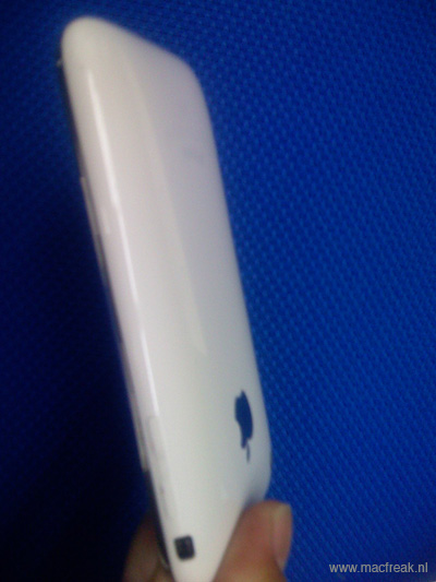 iphone2-3g-v2.jpg