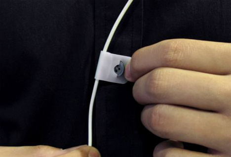 wire_button2.jpg