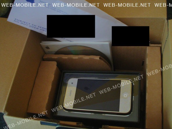 [Bild: apple-iphone-v2-not-unboxed.jpg]