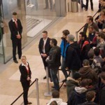 header-apple-store-schlange